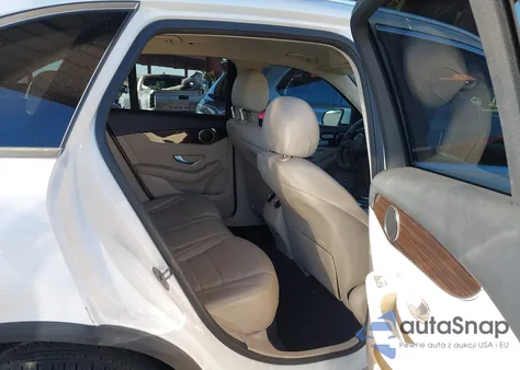 2019 Mercedes-Benz Glc 300 from USA, damaged, VIN WDC0G4JB2KF562382